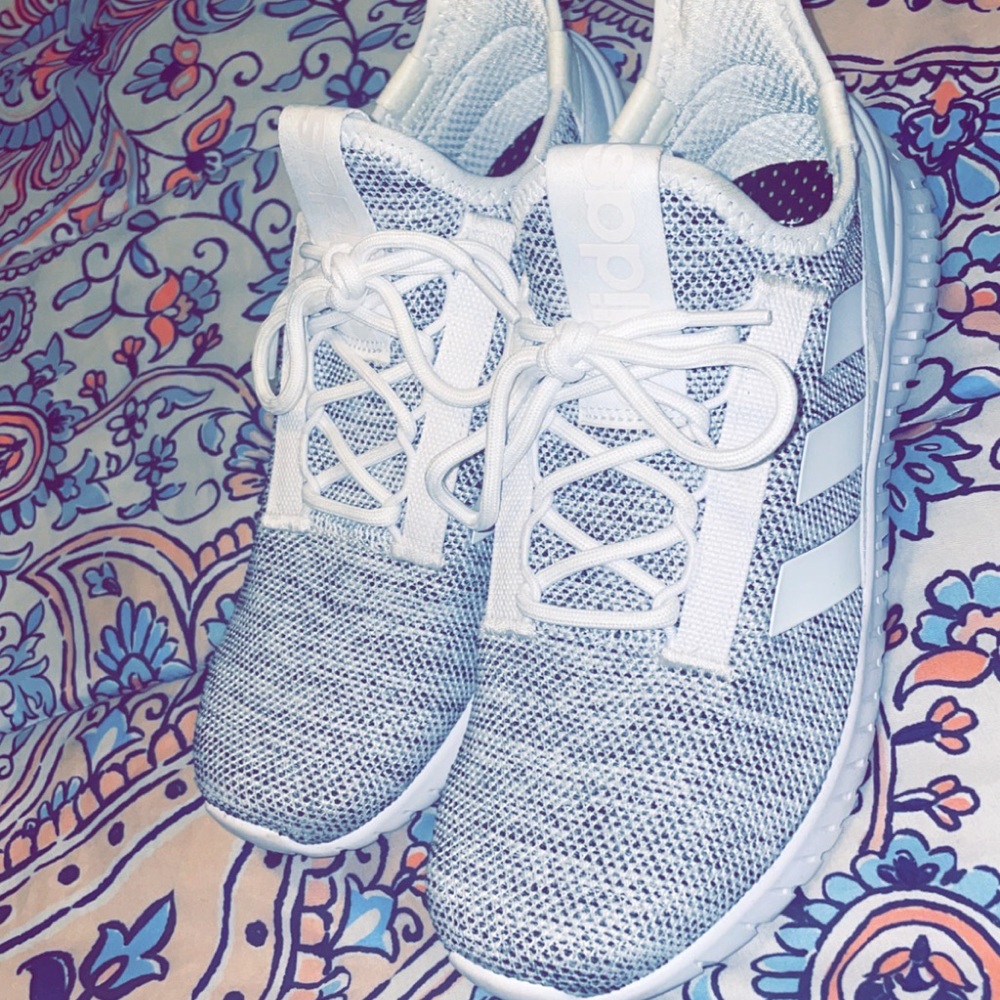 Men’s adidas size 9.5
